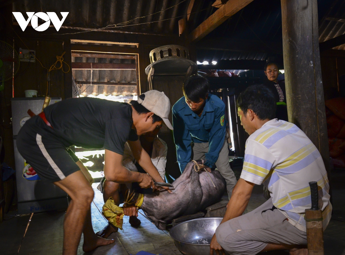 về biên giới lả chà vui tết hoa cùng đồng bào dân tộc cống hình ảnh 7 ve bien gioi la cha vui tet hoa cung dong bao dan toc cong hinh anh 7