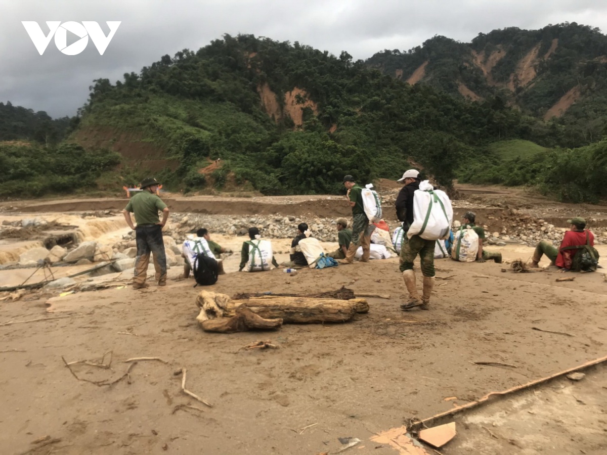 Tìm thấy thi thể Phó Bí thư Xã Đoàn khi đi giúp dân chống bão số 9