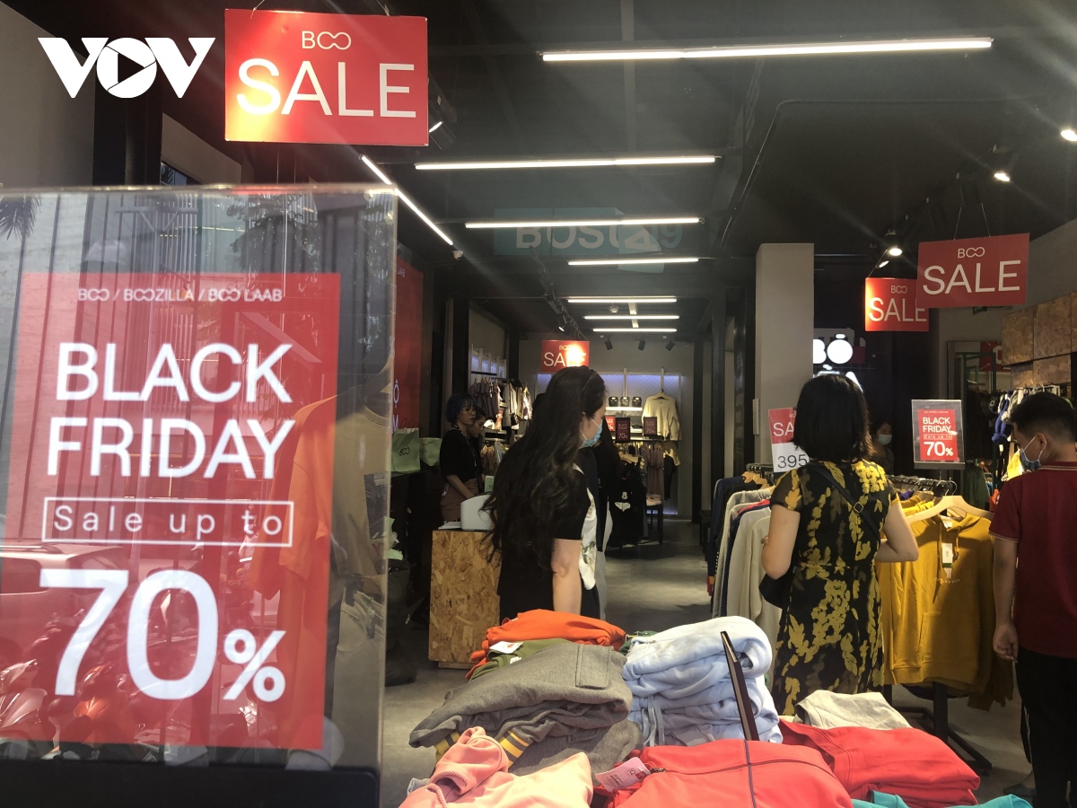 black friday 2020 giam gia sap san nhung nhieu noi vang nhu chua ba Danh hinh anh 10