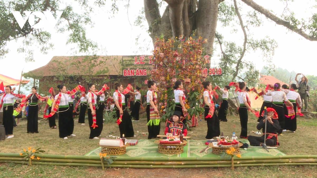 moc chau phat huy the manh tu du lich cong dong hinh anh 3