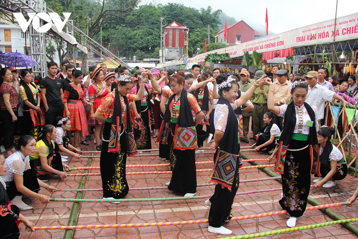 moc chau phat huy the manh tu du lich cong dong hinh anh 4