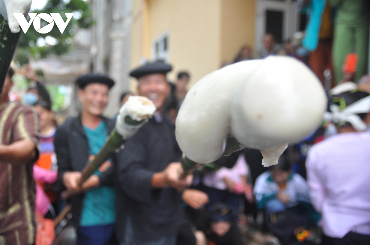 tung bung ngay hoi cua dong bao tay muong lai hinh anh 14