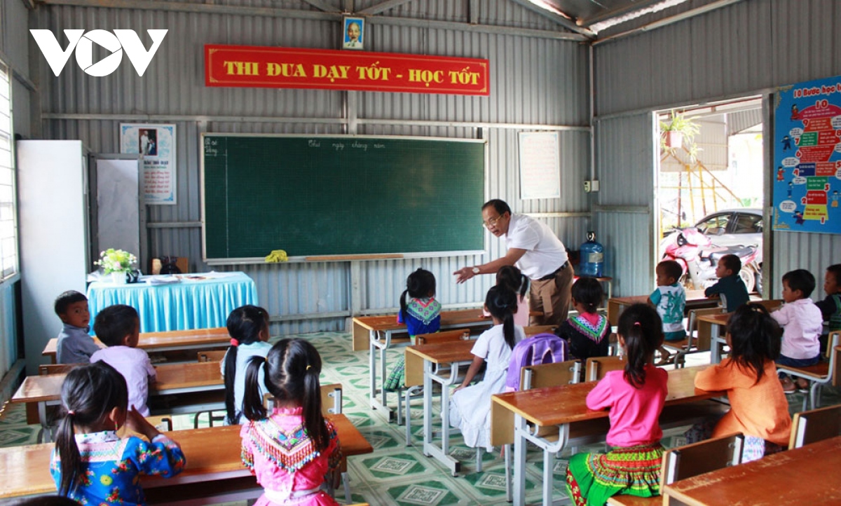 khong hoc truoc khai giang, mot so dia phuong than gap kho hinh anh 1