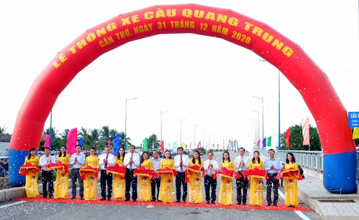cau quang trung, can tho chinh thuc thong xe hinh anh 1