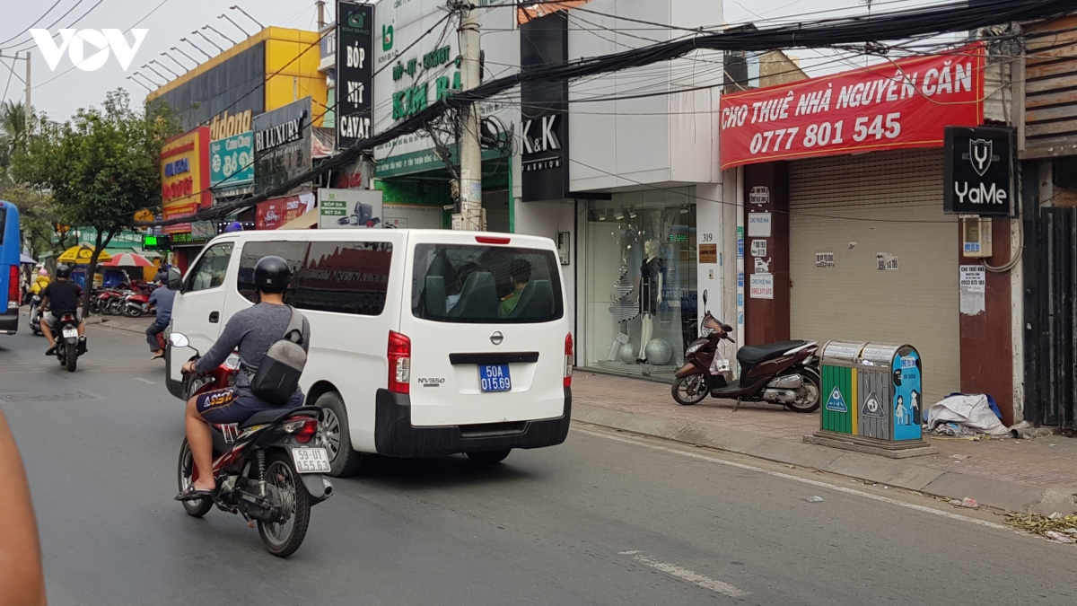 khoi to va kham xet noi lam viec cua pho tgD cong ty tan thuan hinh anh 3