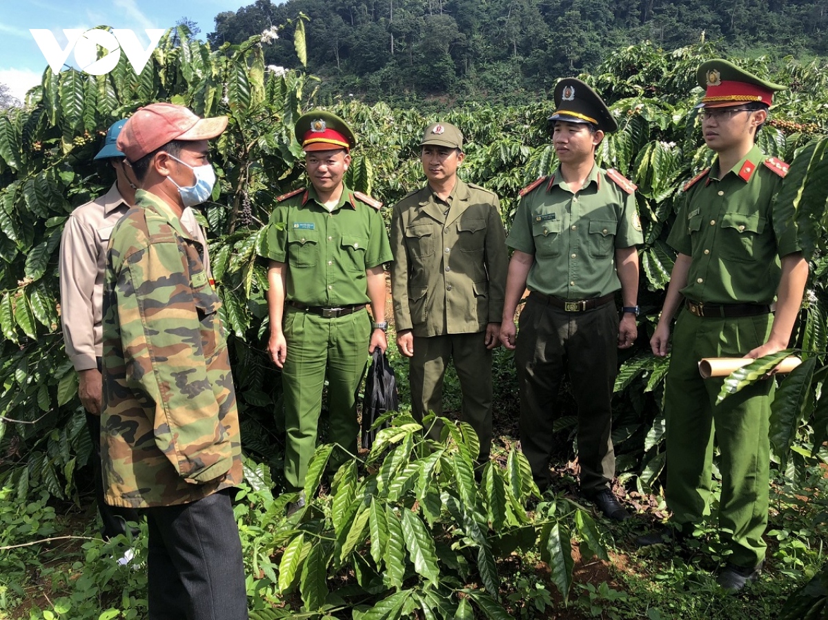  toi lam cong an xa chuyen bien trong xay dung luc luong o Dak nong hinh anh 1