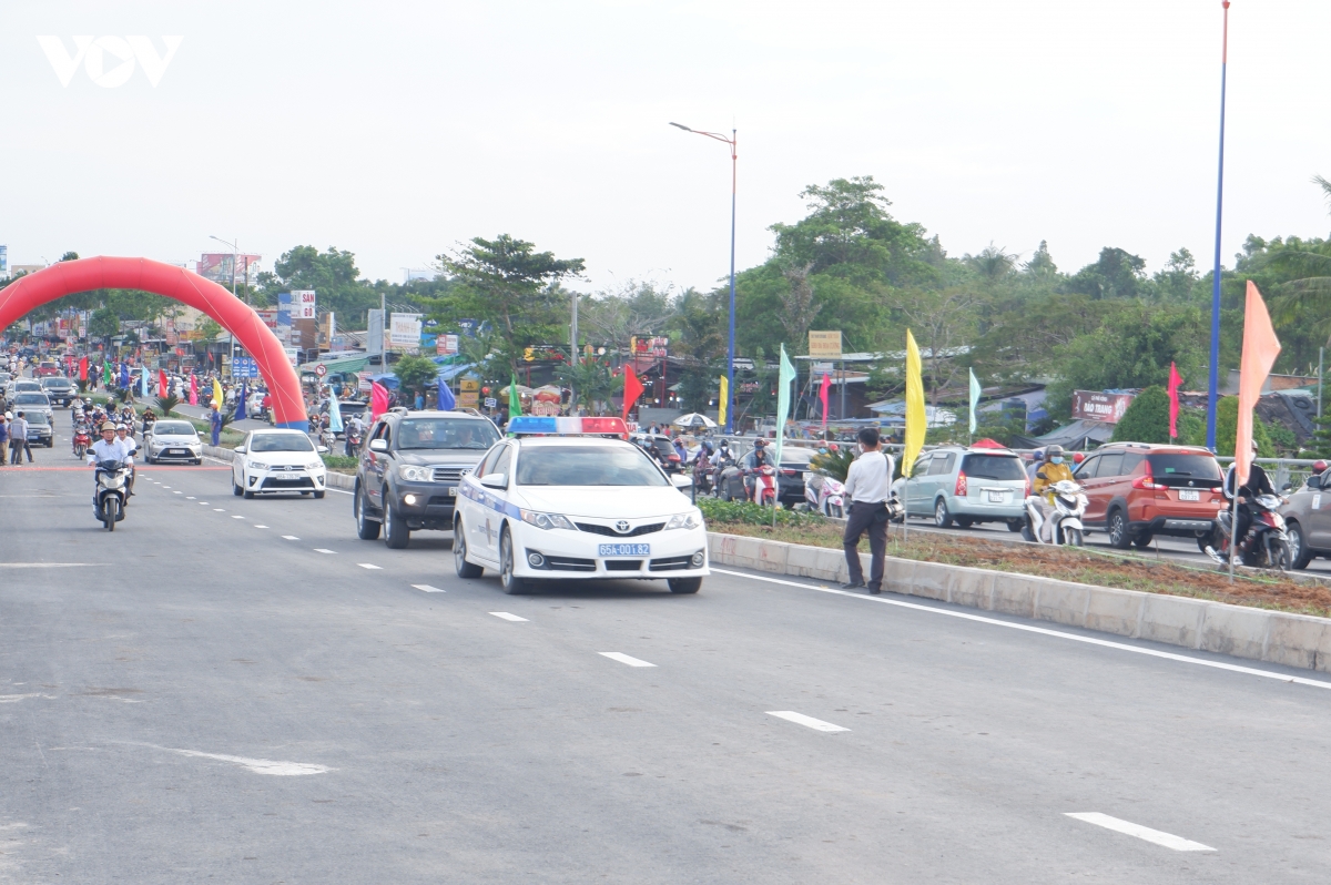 cau quang trung, can tho chinh thuc thong xe hinh anh 3