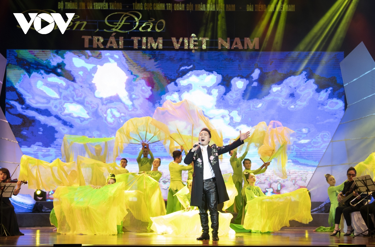 chuong trinh nghe thuat bien, dao trai tim viet nam 2020 khoi day long yeu bien, dao hinh anh 4