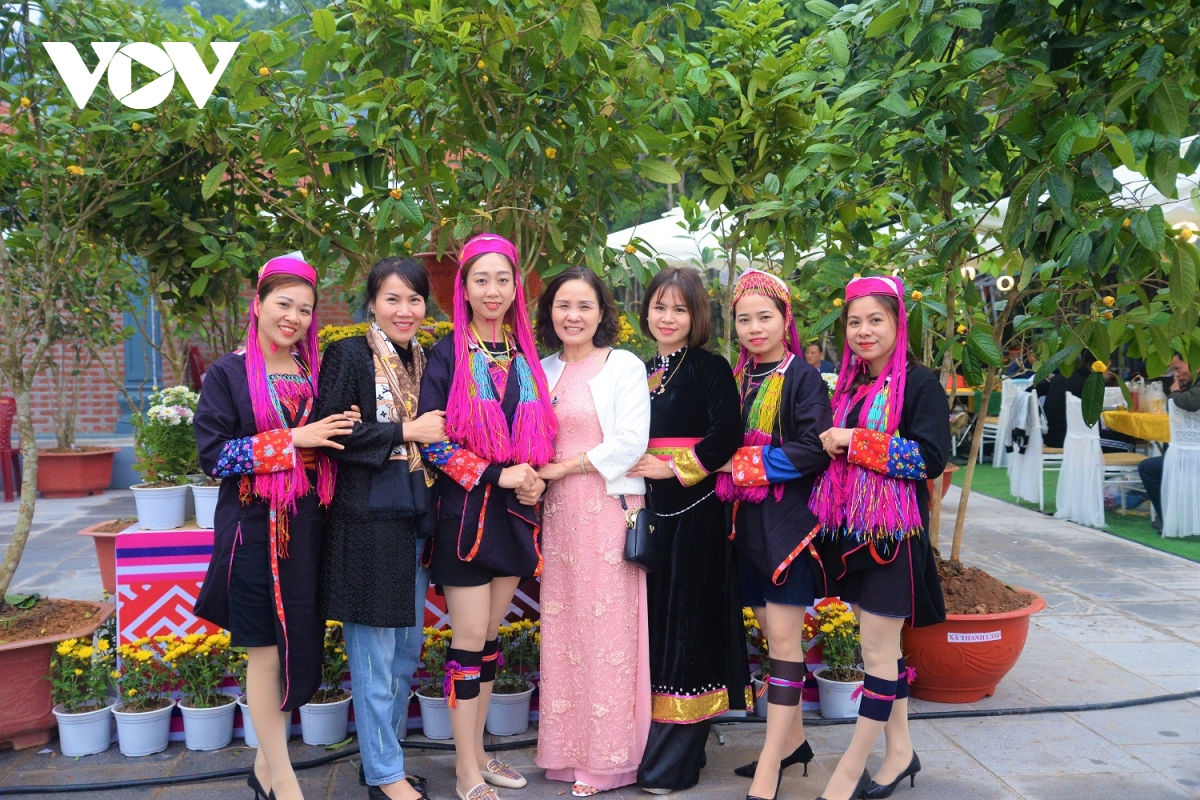 khong gian van hoa dac sac tai le hoi tra hoa vang 2020 hinh anh 4