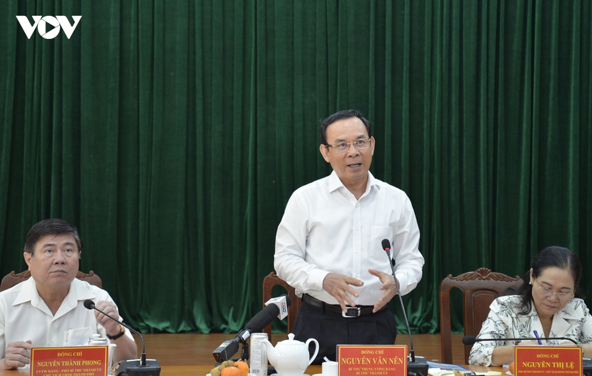 bi thu tphcm han che anh huong den nguoi dan, doanh nghiep khi thanh lap tp thu Duc hinh anh 2