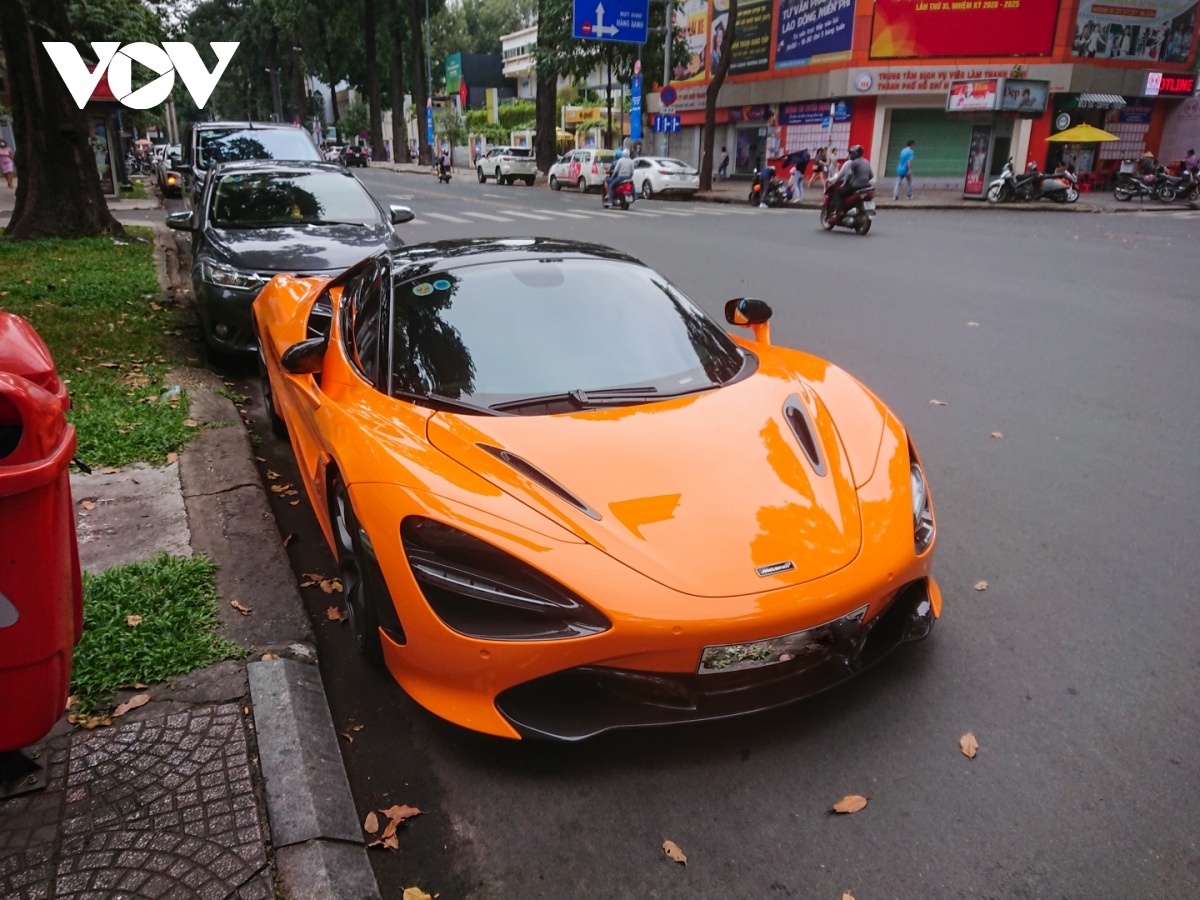 can canh mclaren 720s spider hon 20 ty cua ca si Doan di bang hinh anh 1