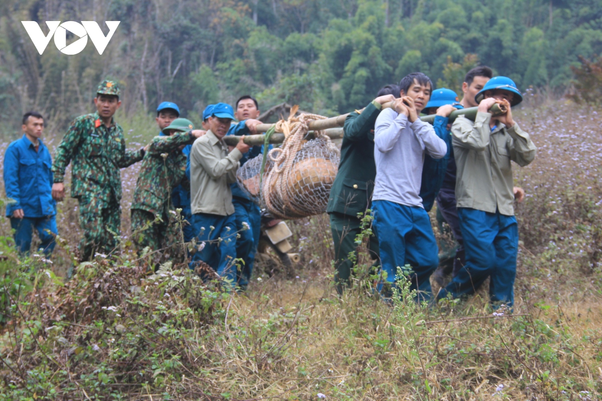 son la huy no qua bom khung con sot sau chien tranh hinh anh 1