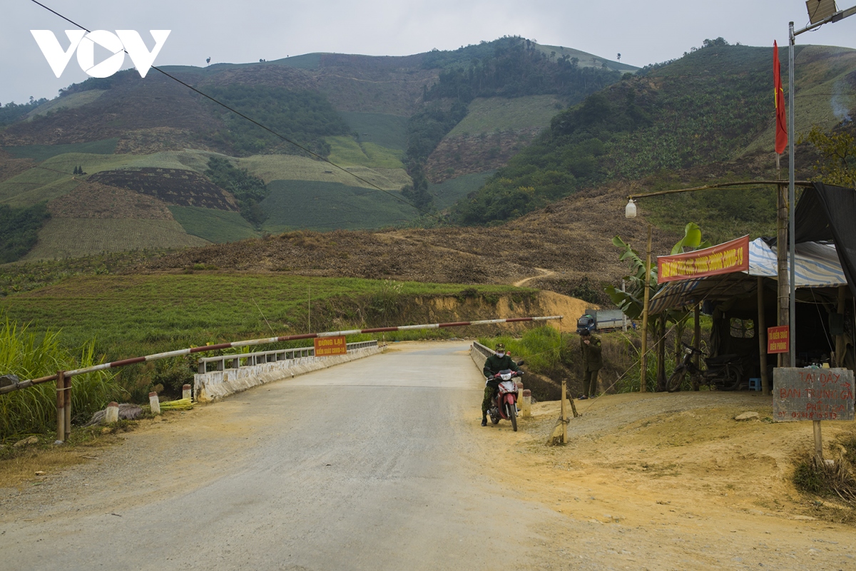 bo doi bien phong ban lau lao cai cang minh chong dich ngay dau nam moi hinh anh 6