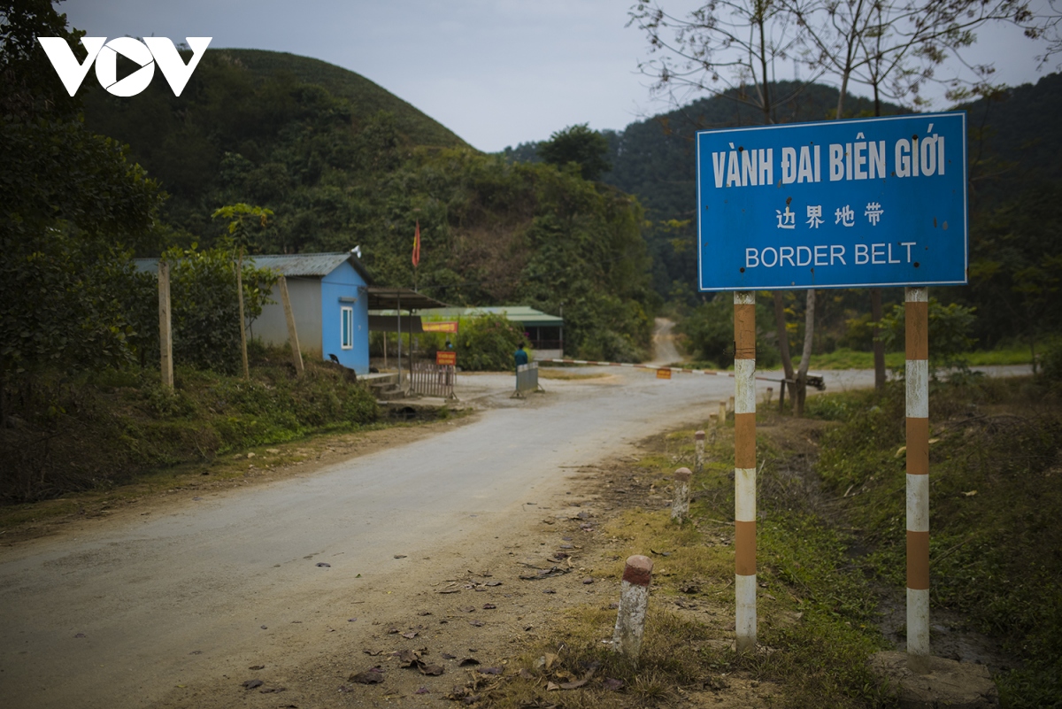 bo doi bien phong ban lau lao cai cang minh chong dich ngay dau nam moi hinh anh 1