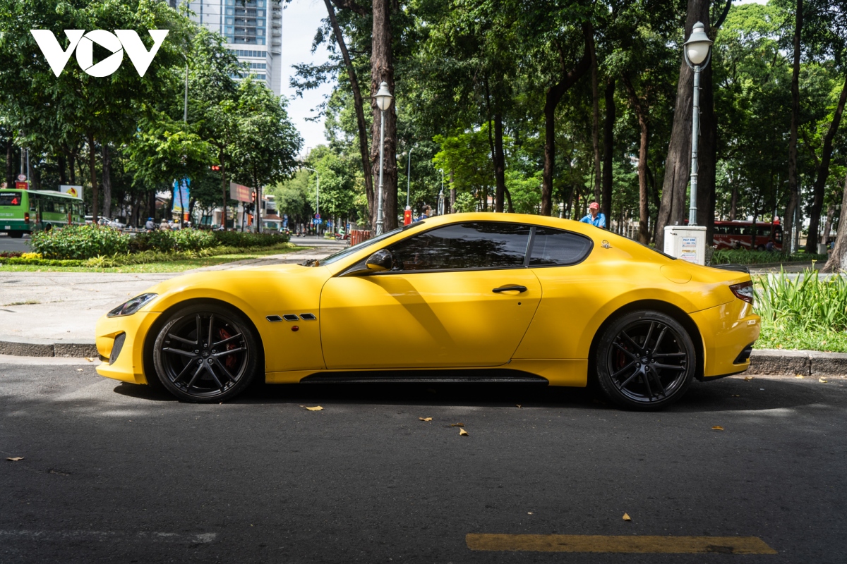 maserati granturismo mc sport line hang doc dao pho hinh anh 4