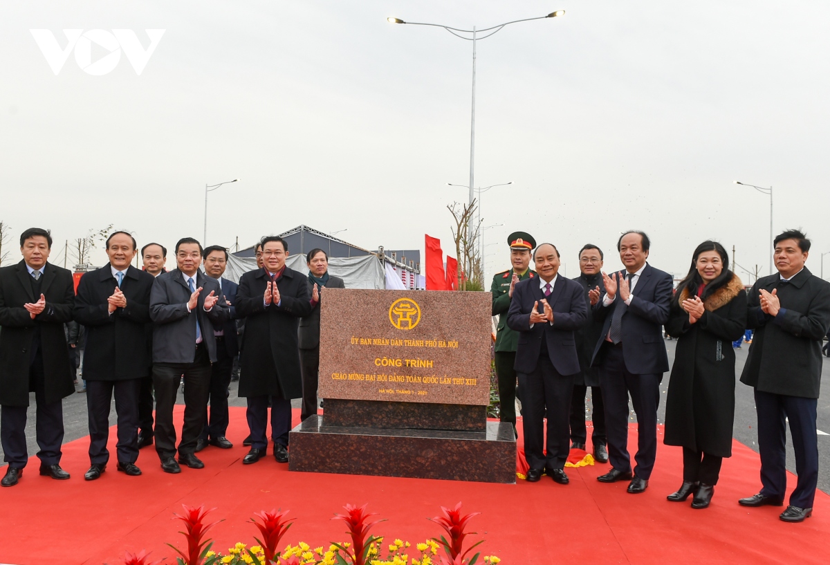 khanh thanh nut giao duong vanh dai 3 voi cao toc ha noi-hai phong hinh anh 2