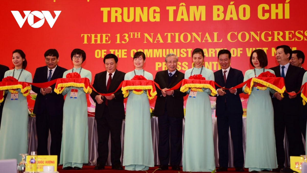 Party Congress’s Press Centre opens in Hanoi