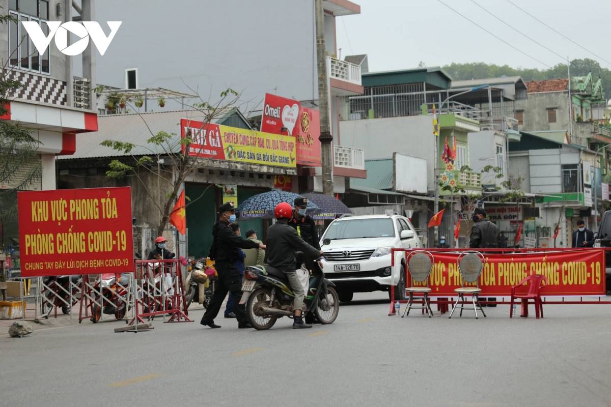 quang ninh phong toa them nhieu diem dan cu do dich benh dien bien phuc tap hinh anh 1