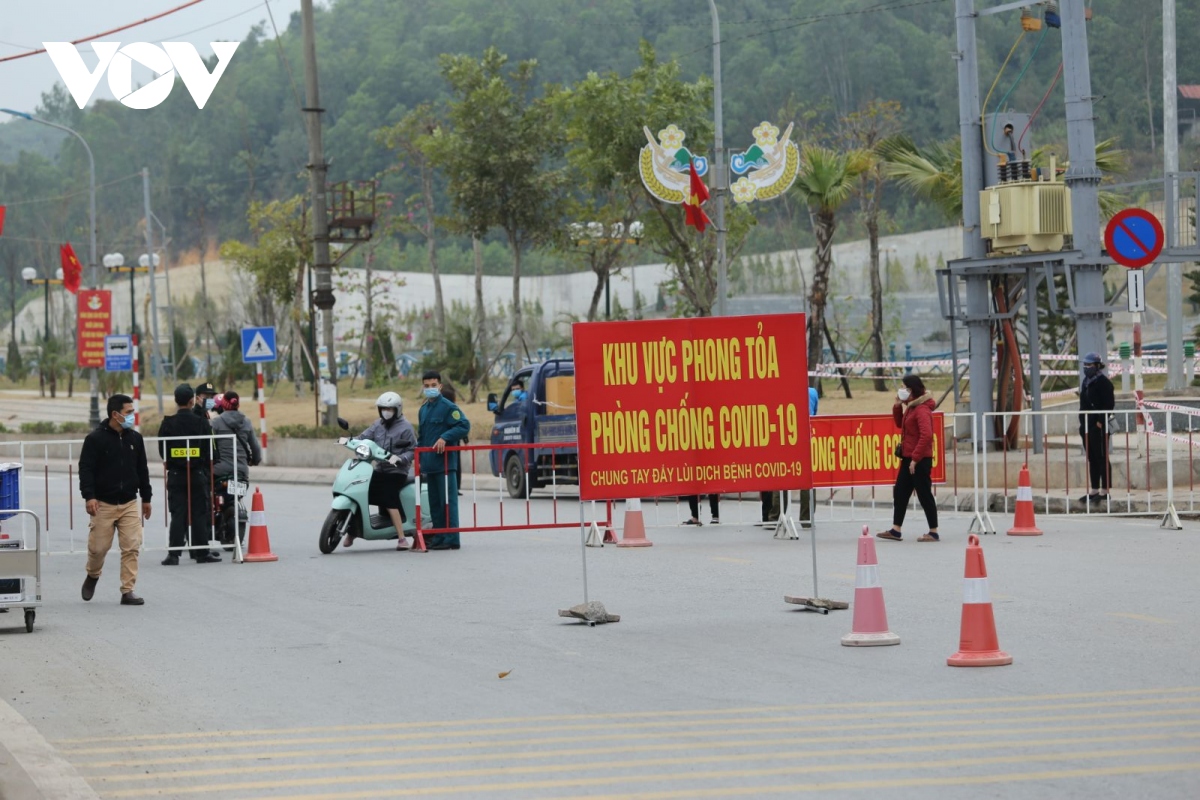 quang ninh phong toa them nhieu diem dan cu do dich benh dien bien phuc tap hinh anh 2