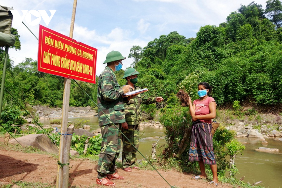 quang binh siet chat nhap canh trai phep tren duong mon loi mo hinh anh 8