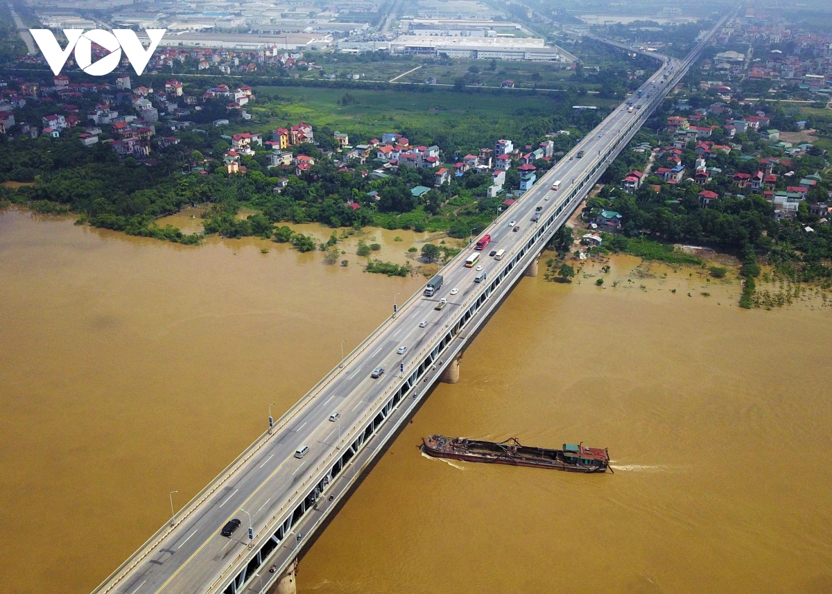 vi sao ha noi chua the chot duoc quy hoach hai bo song hong hinh anh 4