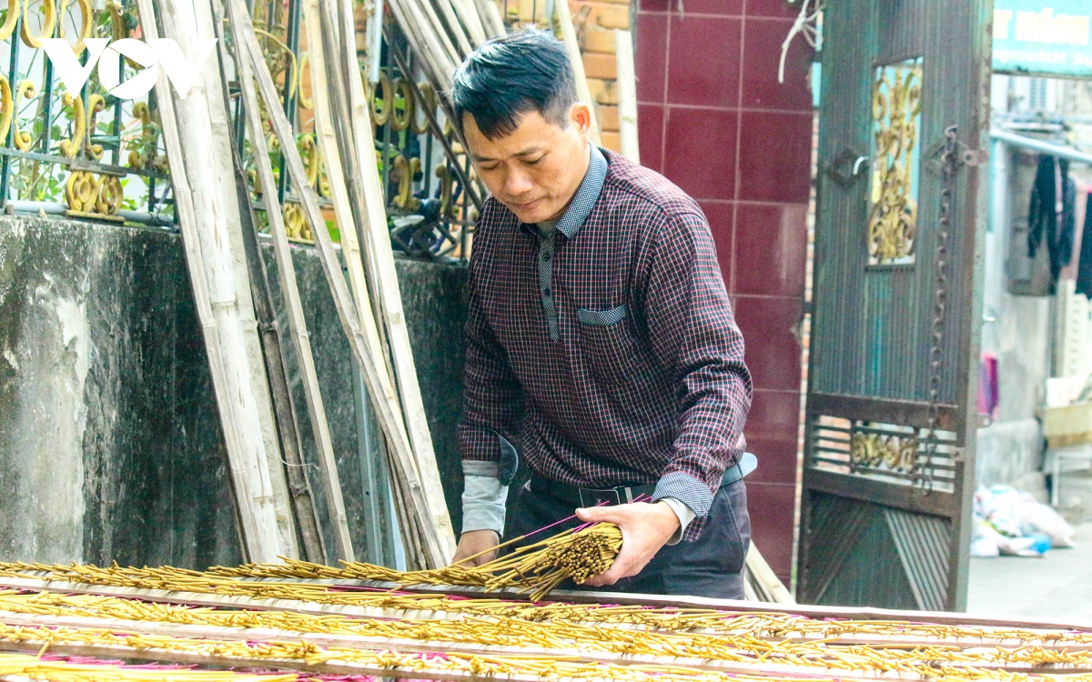 lang huong quang phu cau tat bat nhung ngay cuoi nam hinh anh 11