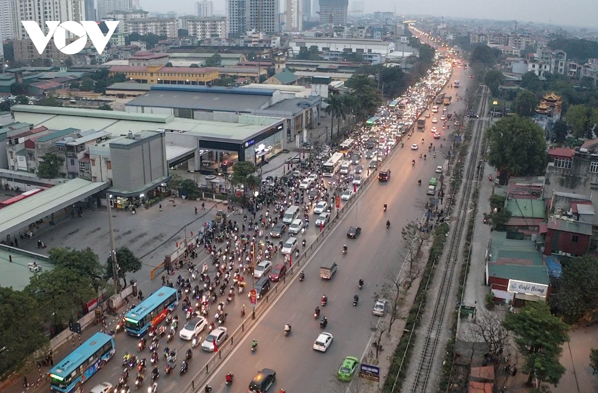 nguoi dan do ve sau 3 ngay nghi tet duong lich, cua ngo thu do un tac keo dai hinh anh 7