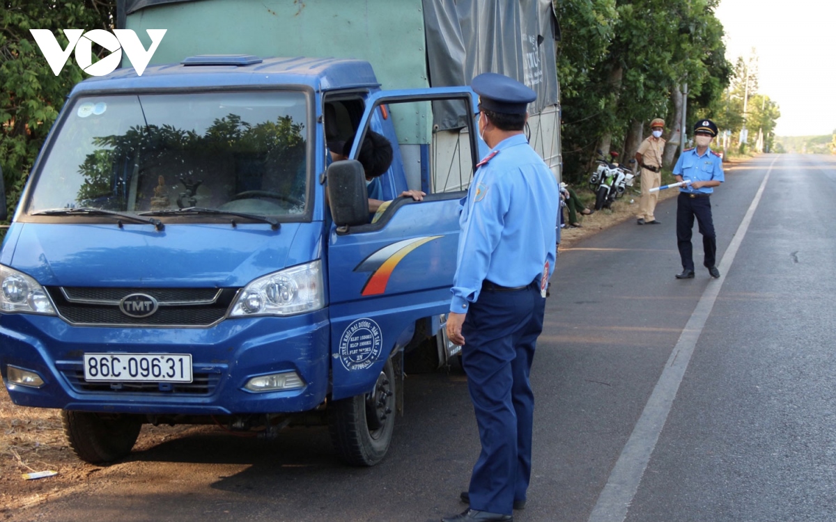 lap 3 chot kiem tra y te tren cac tuyen quoc lo ra vao tinh ba ria - vung tau hinh anh 1