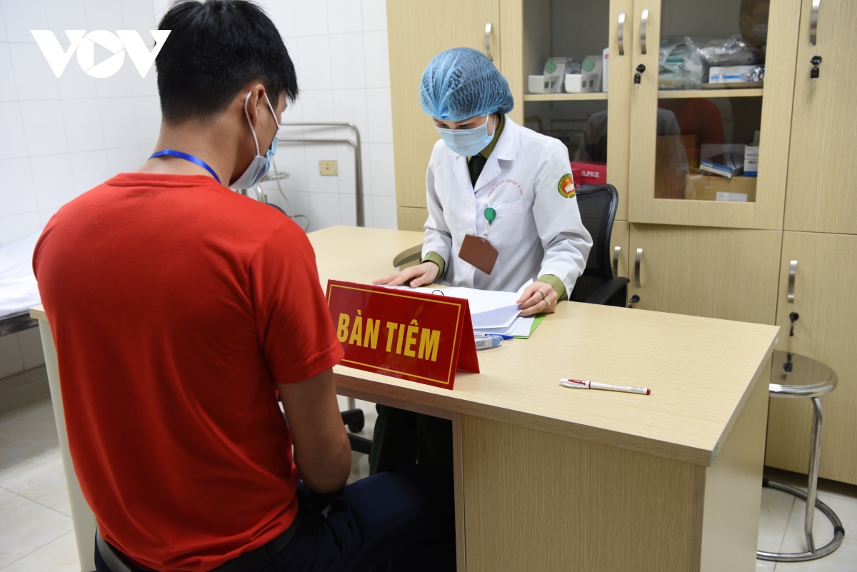 can canh cac tinh nguyen vien thu vaccine covid-19 giai doan 2 hinh anh 12