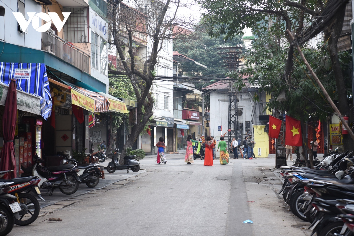 ha noi khac la trong som mung 1 tet tan suu hinh anh 17