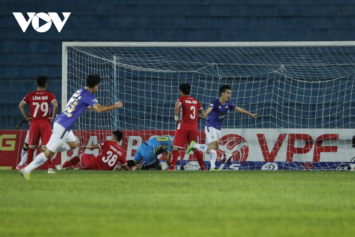hải phòng 0-2 hà nội fc dàn tuyển thủ việt nam thi nhau tỏa sáng hình ảnh 7 hai phong 0-2 ha noi fc dan tuyen thu viet nam thi nhau toa sang hinh anh 7