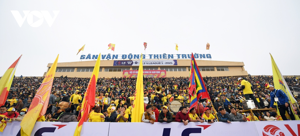 Da bu vong 3 v-league 2021 cau thu co than nhiet tren 37,5 do c khong duoc thi dau hinh anh 1