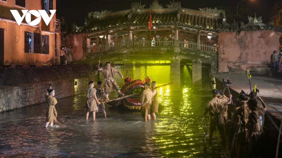 Hoi An launches new art performance to attract tourists