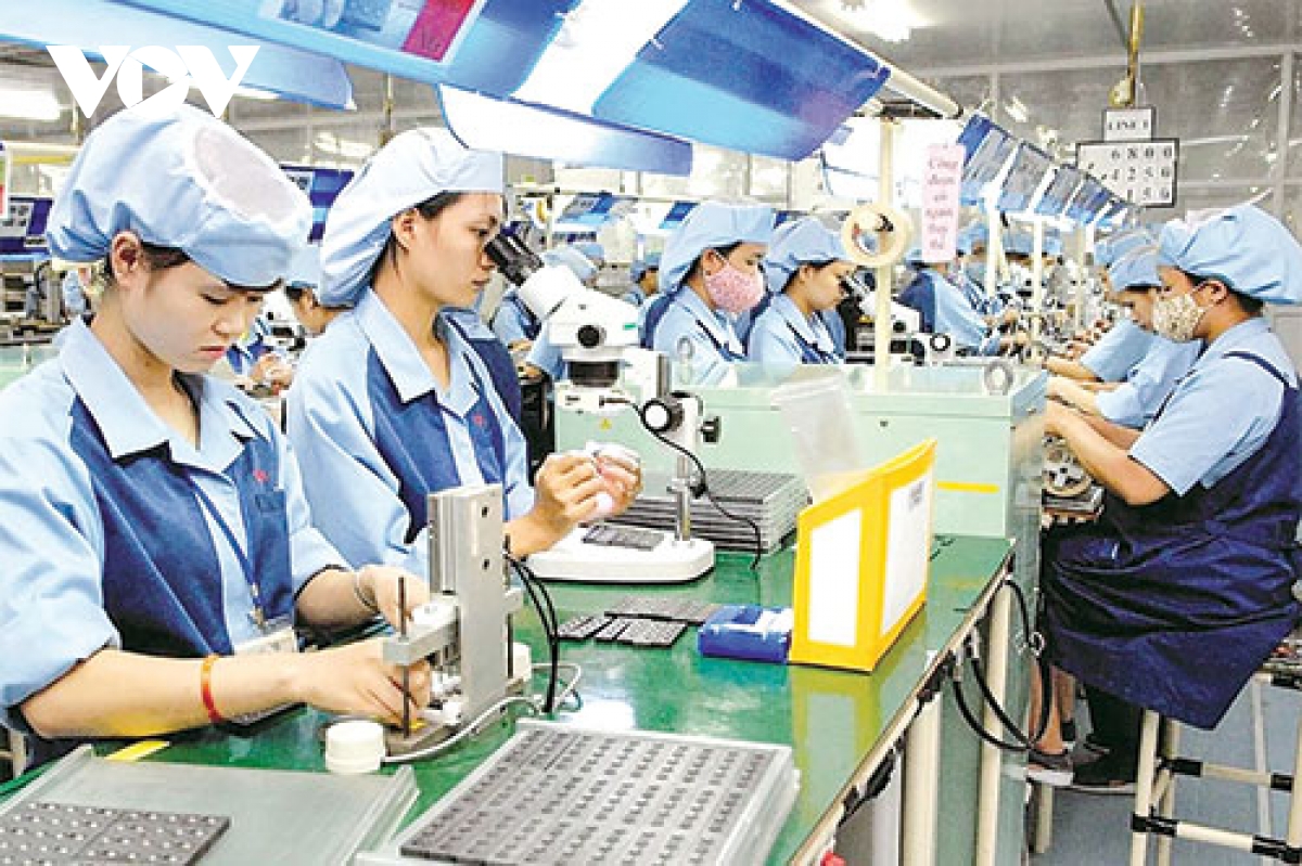 Giải pháp để kinh tế tư nhân đóng góp khoảng 55% - 58% GDP vào năm 2030