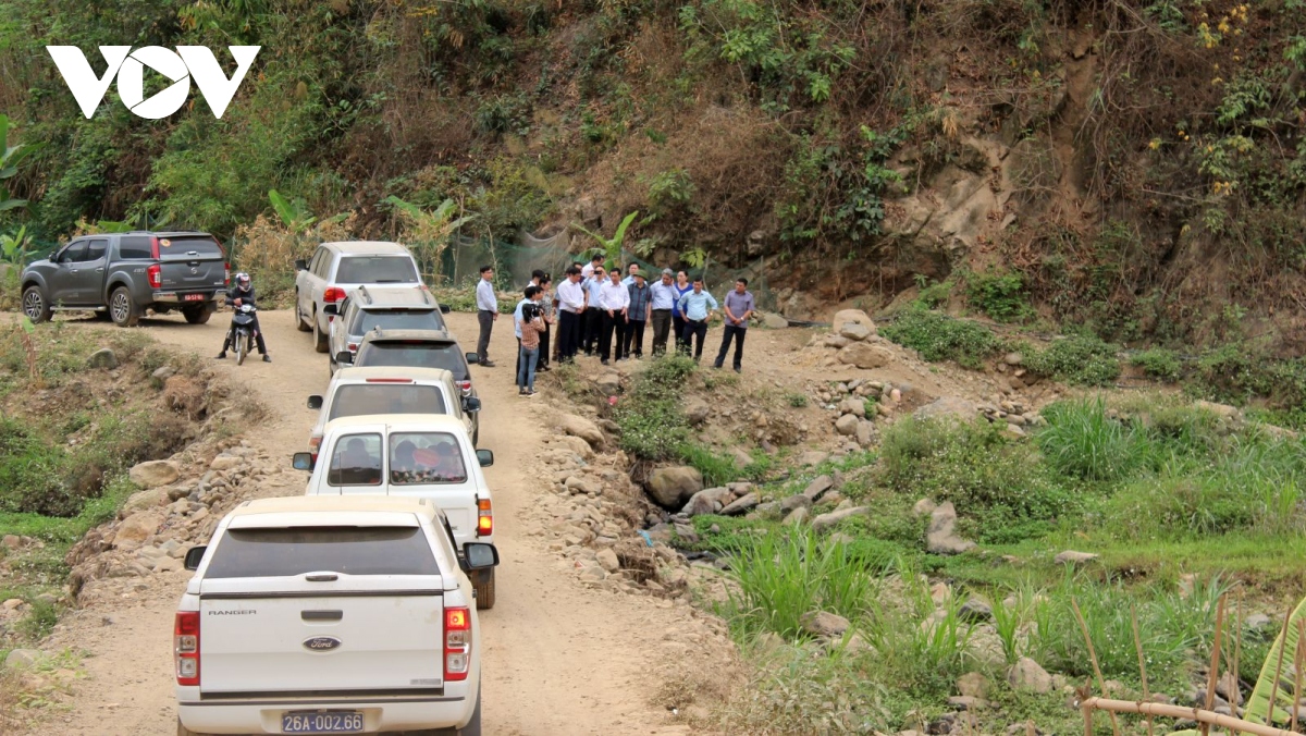 ban chi dao trung uong kiem tra cong tac tai thiet sau lu tai son la hinh anh 1