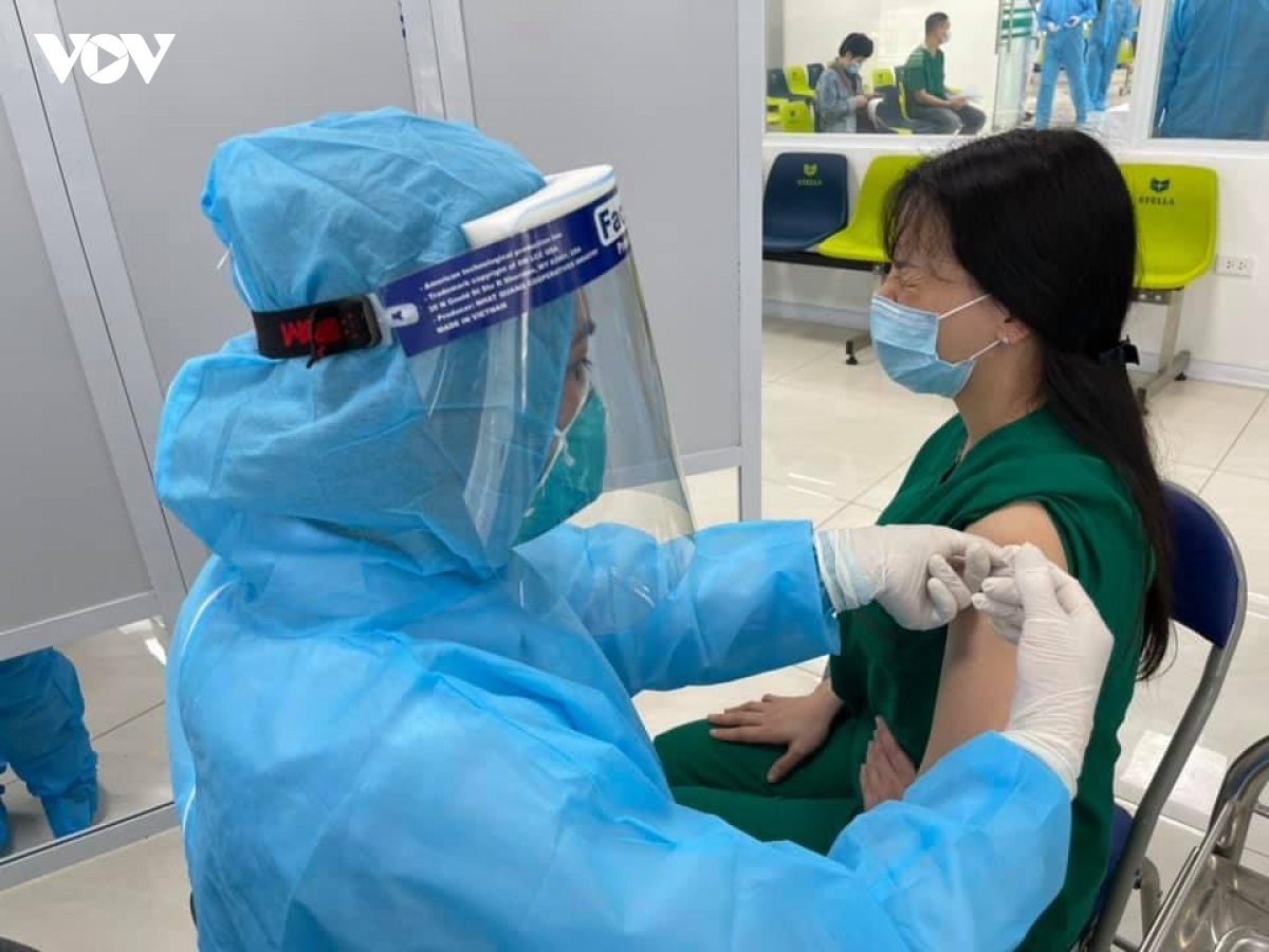 Người tiêm vaccine COVID-19 được bảo vệ tới 67% sau mũi tiêm đầu tiên
