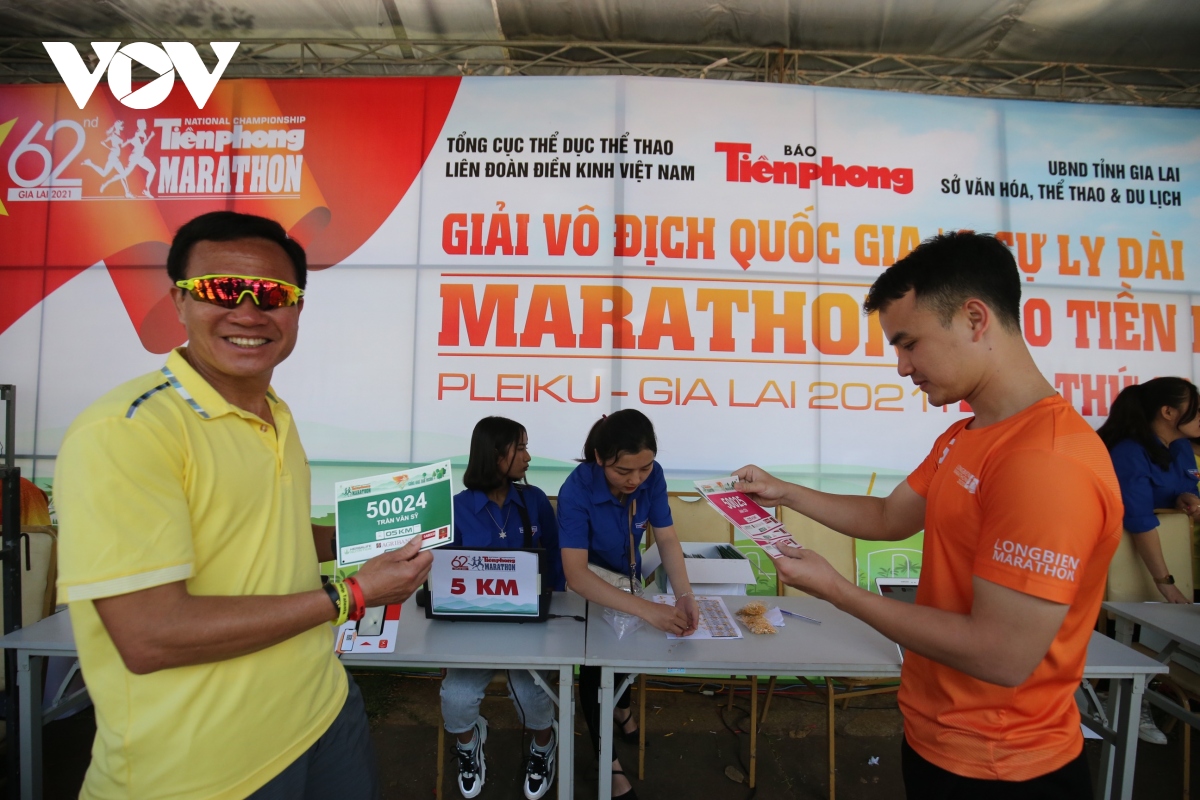 tien phong marathon 2021 Dem nguoc gio g - lan toa giua dai ngan hinh anh 3