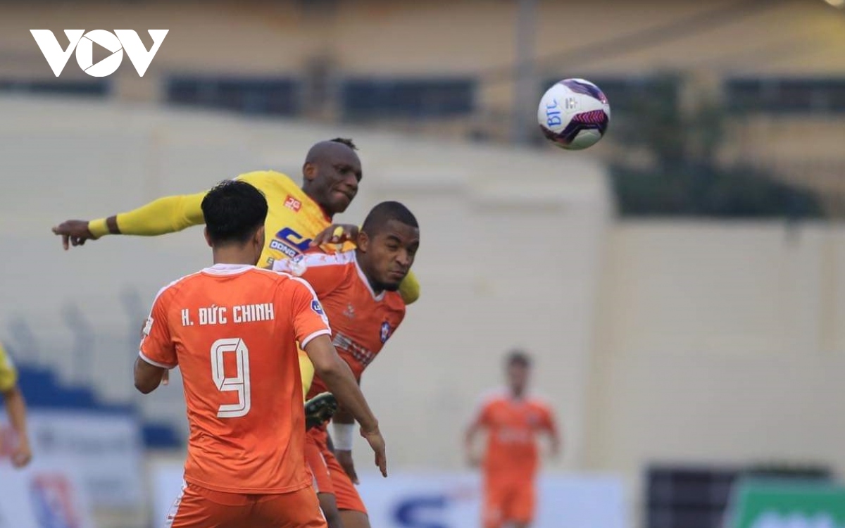 rafaelson ghi hat-trick, Da nang vui dap thanh hoa hinh anh 2