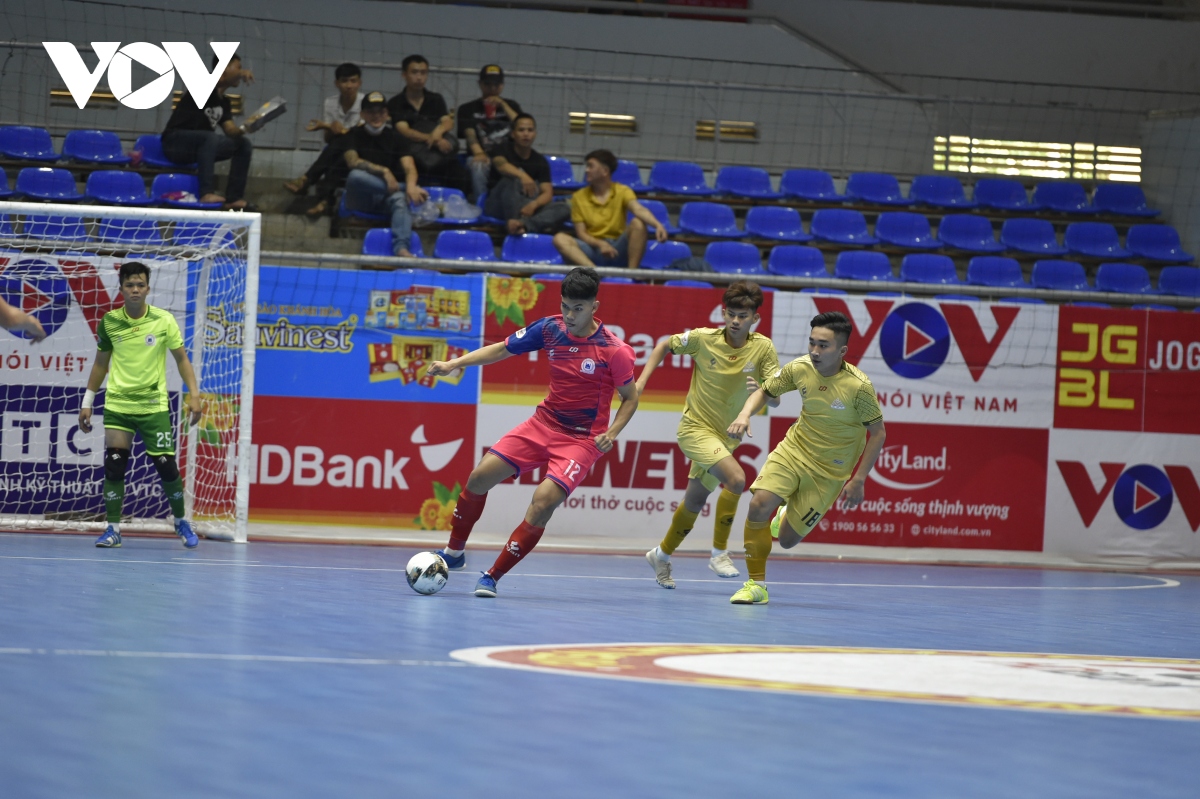 ngay thi dau thu 2 giai futsal hdbank vDqg 2021 tan hiep hung 3 - 1 cao bang hinh anh 3