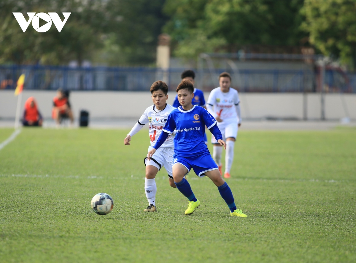 khoi tranh giai bong da nu cup qg 2021 ha noi 1 gay that vong hinh anh 5