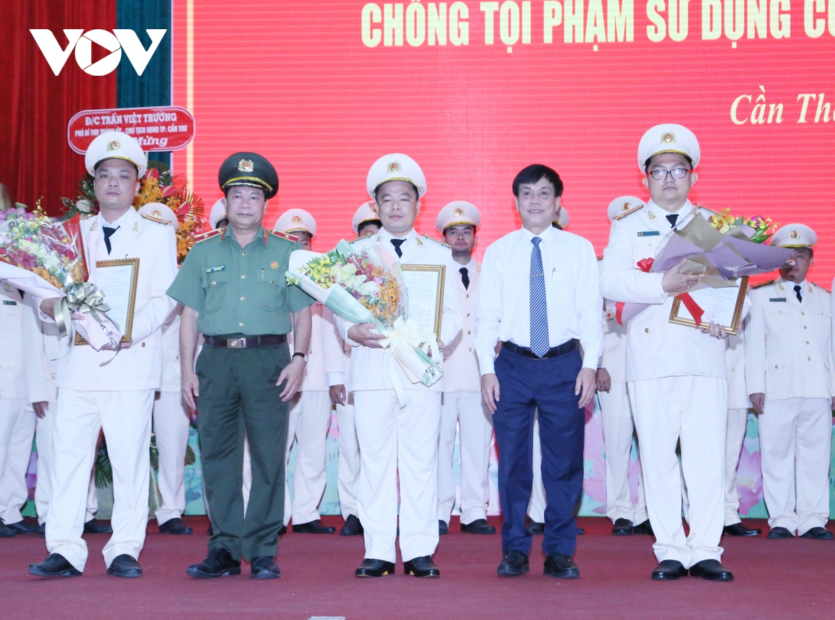 cong an can tho thanh lap phong an ninh mang va phong chong toi pham su dung cong nghe cao hinh anh 2