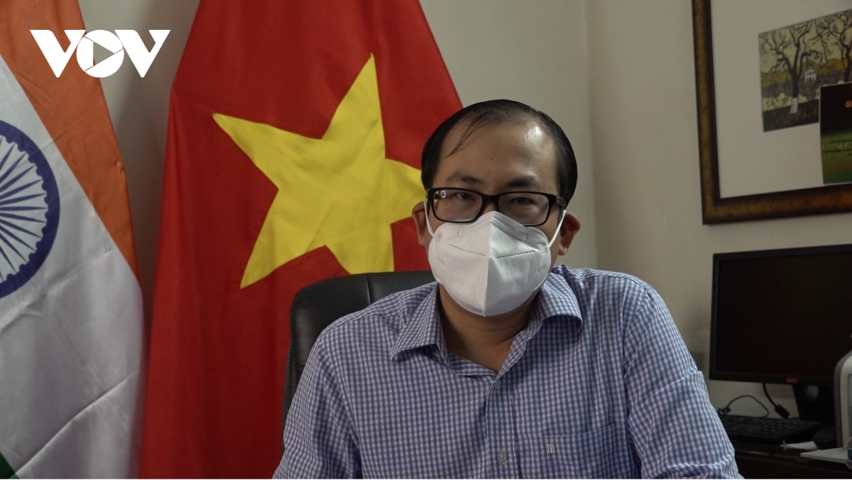 vietnamese embassy in india redoubles citizen protection efforts amid covid-19 fight picture 1