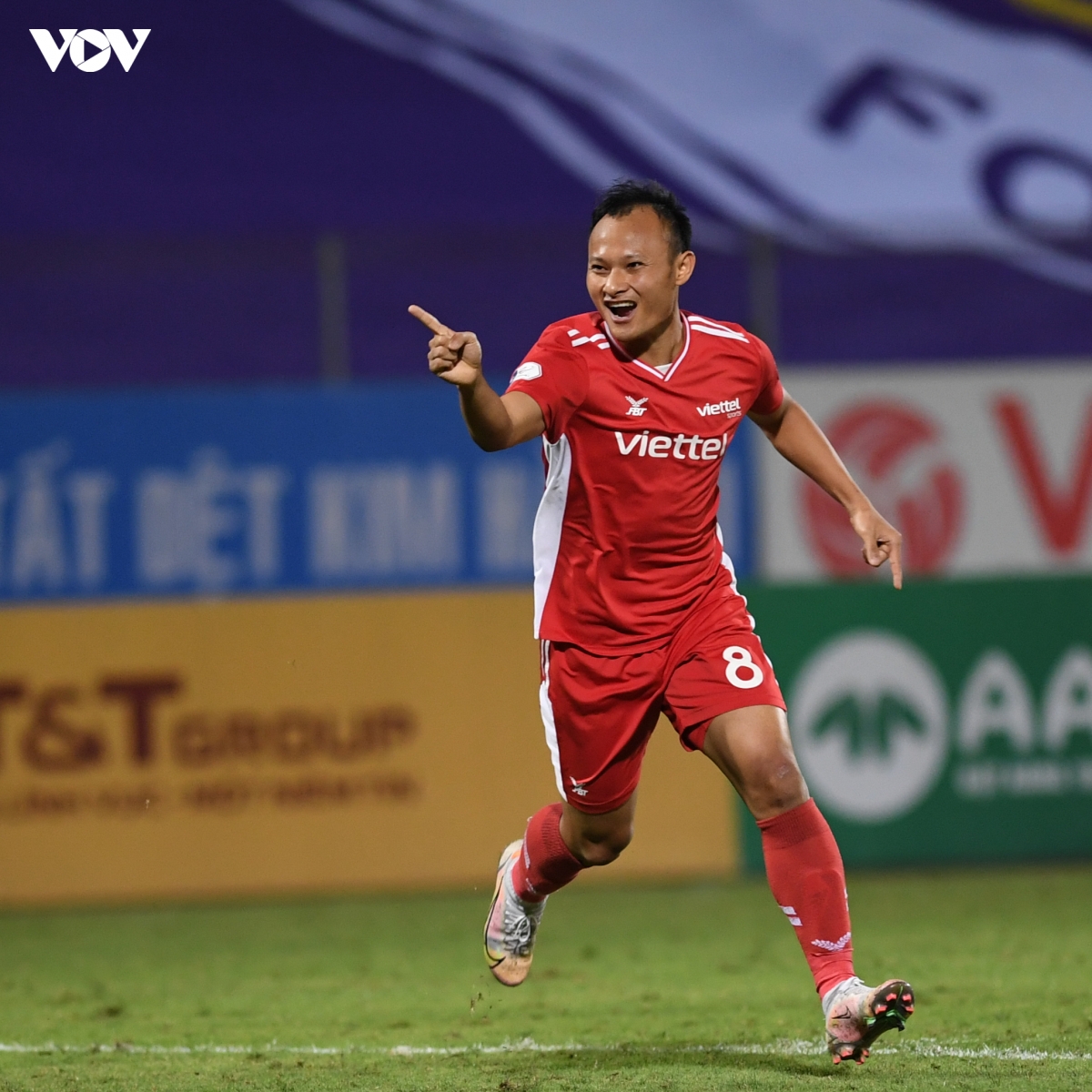 ngoai binh viettel thieu kiem che, hung ho bop co thanh chung hinh anh 5