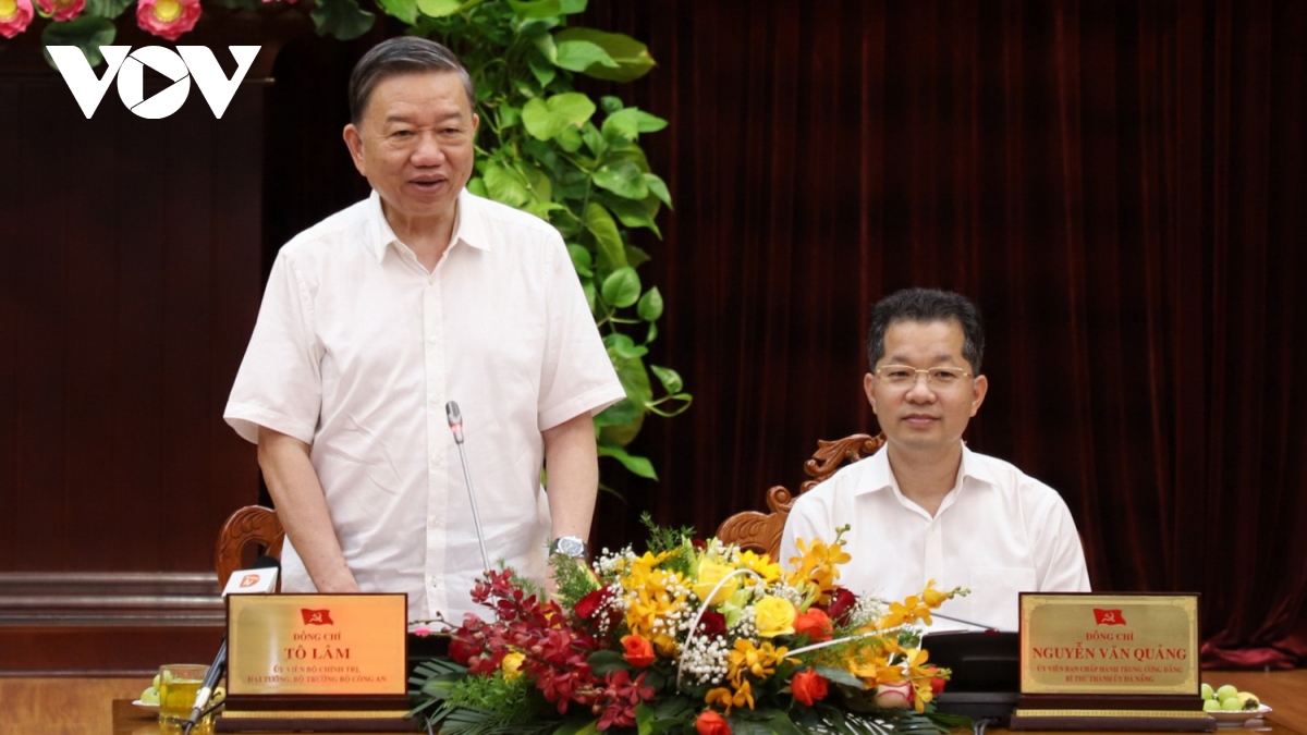 Dai tuong to lam kiem tra cong tac bau cu o Da nang hinh anh 1