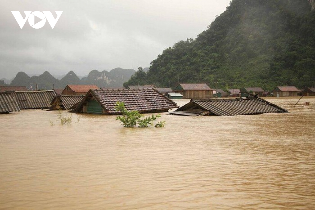 Bộ trưởng Lê Minh Hoan: “Không phải chờ có bão, lũ mới hành động"