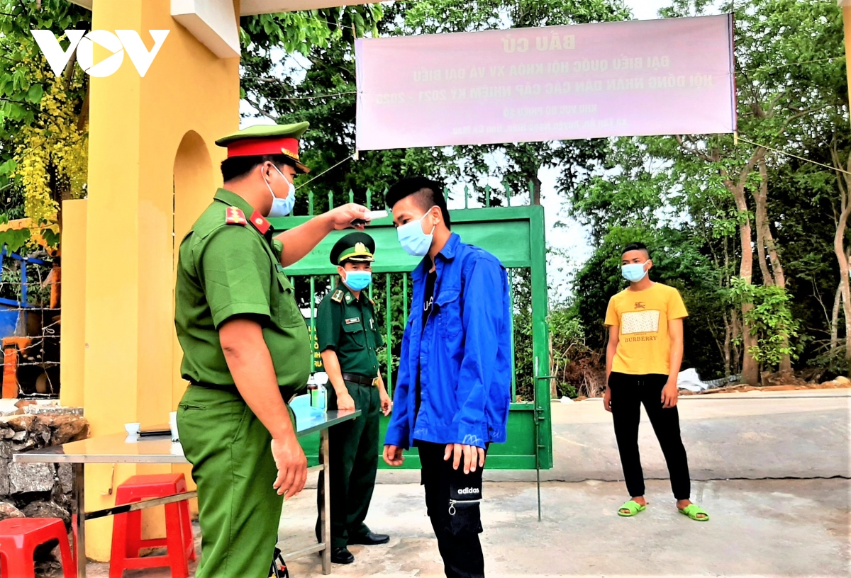 luc luong vu trang cac tinh kien giang, ca mau, hau giang bau cu som hinh anh 8