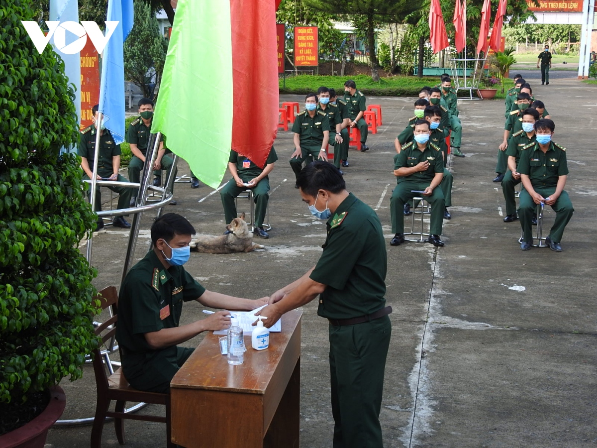  hinh anh bau cu som tai bien gioi va nhung xa dac biet kho khan o tay nguyen hinh anh 12