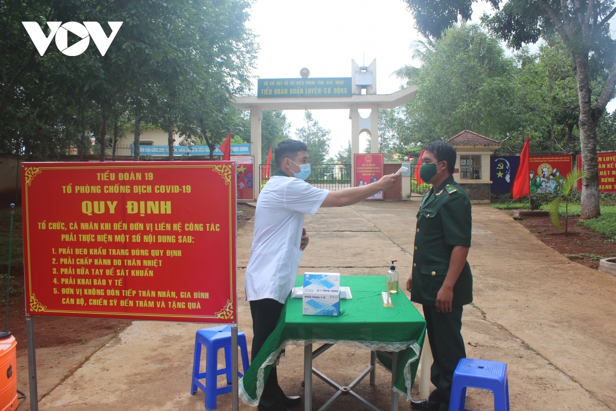 bo doi bien phong Dak nong tham gia bau cu som hinh anh 5