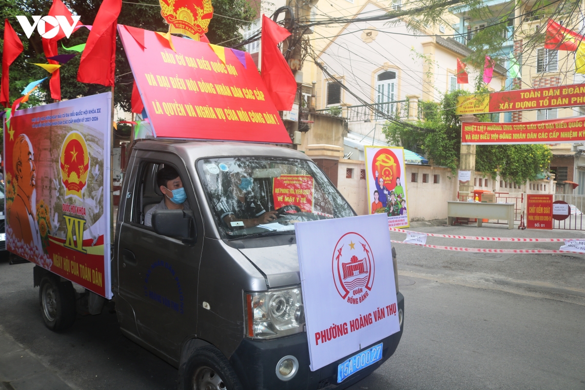 hai phong ruc ro trong ngay bau cu dai bieu quoc hoi va dai bieu hDnd hinh anh 5