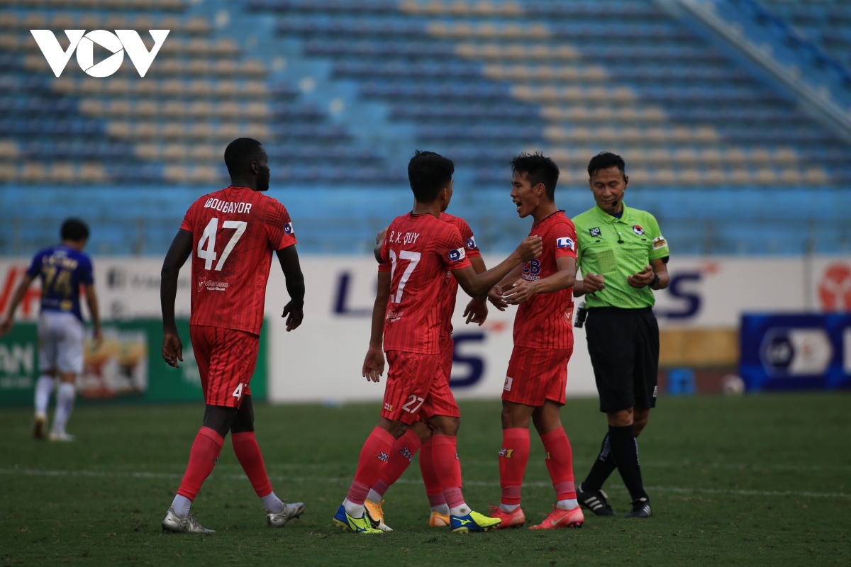 Danh bai sai gon fc, ha noi fc nuoi hy vong vao top 6 hinh anh 5